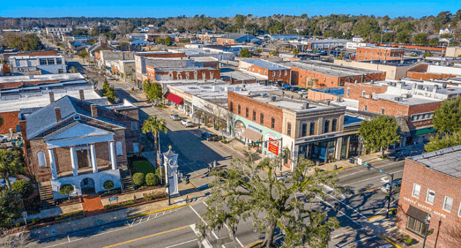 Pros and Cons of Living in Conway, South Carolina